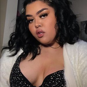 Meet your Posher, Zoe